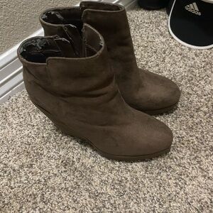 Brown ankle boots